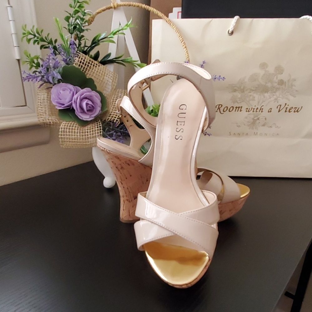 💝💝 Platform GUESS sandals